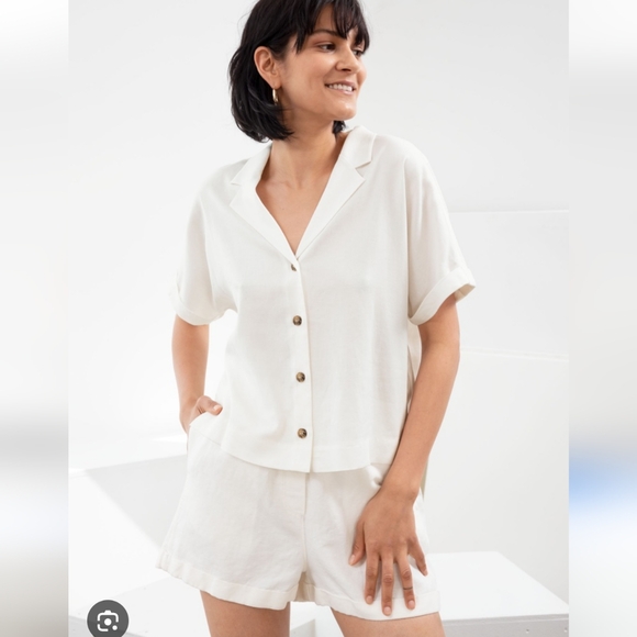 & Other Stories Tops - & Other Stories Lyocell Linen Button Down Summer Shirt Soft Light Tan Beige